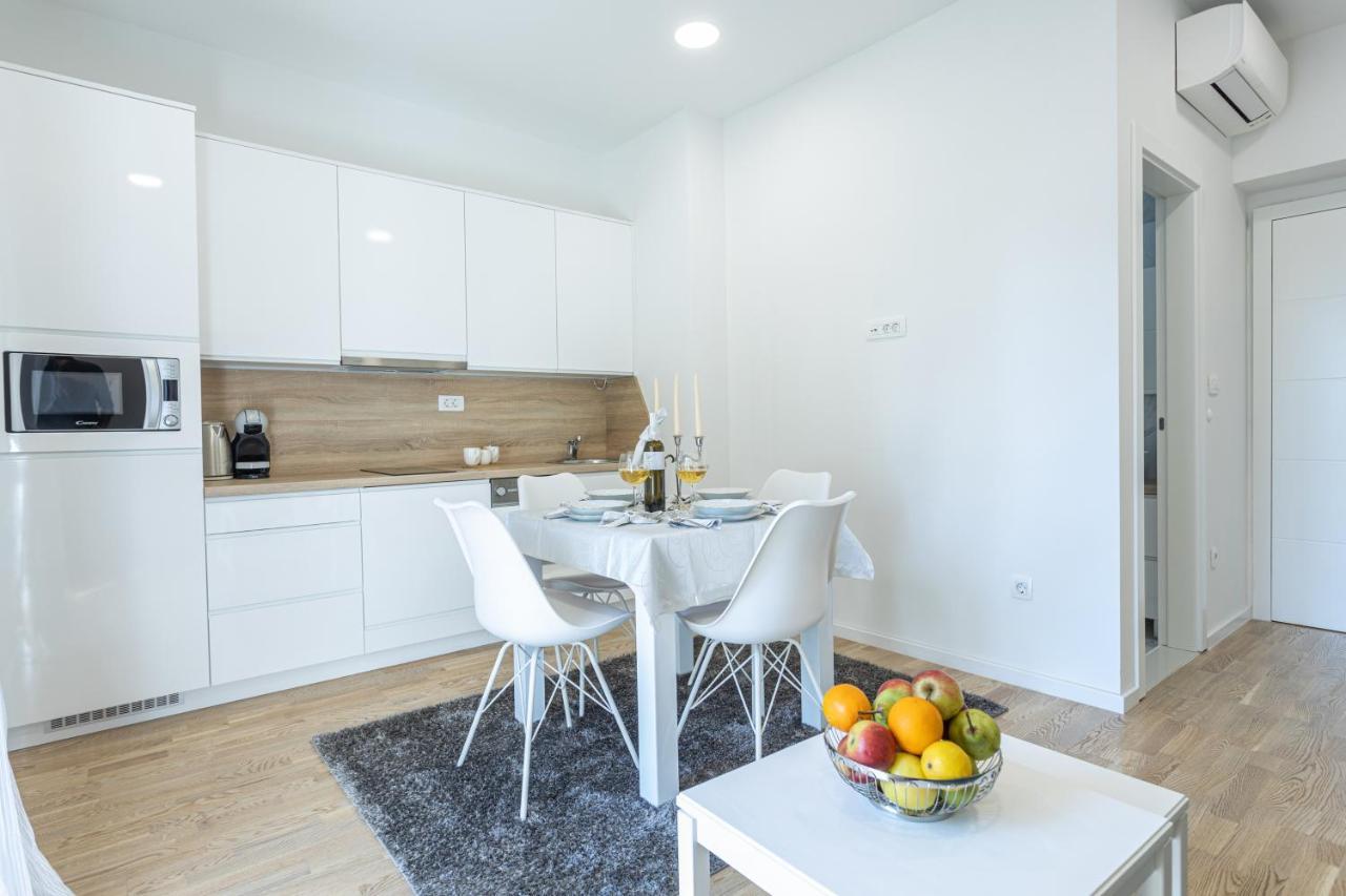 Star Music Apartment Split Exterior photo